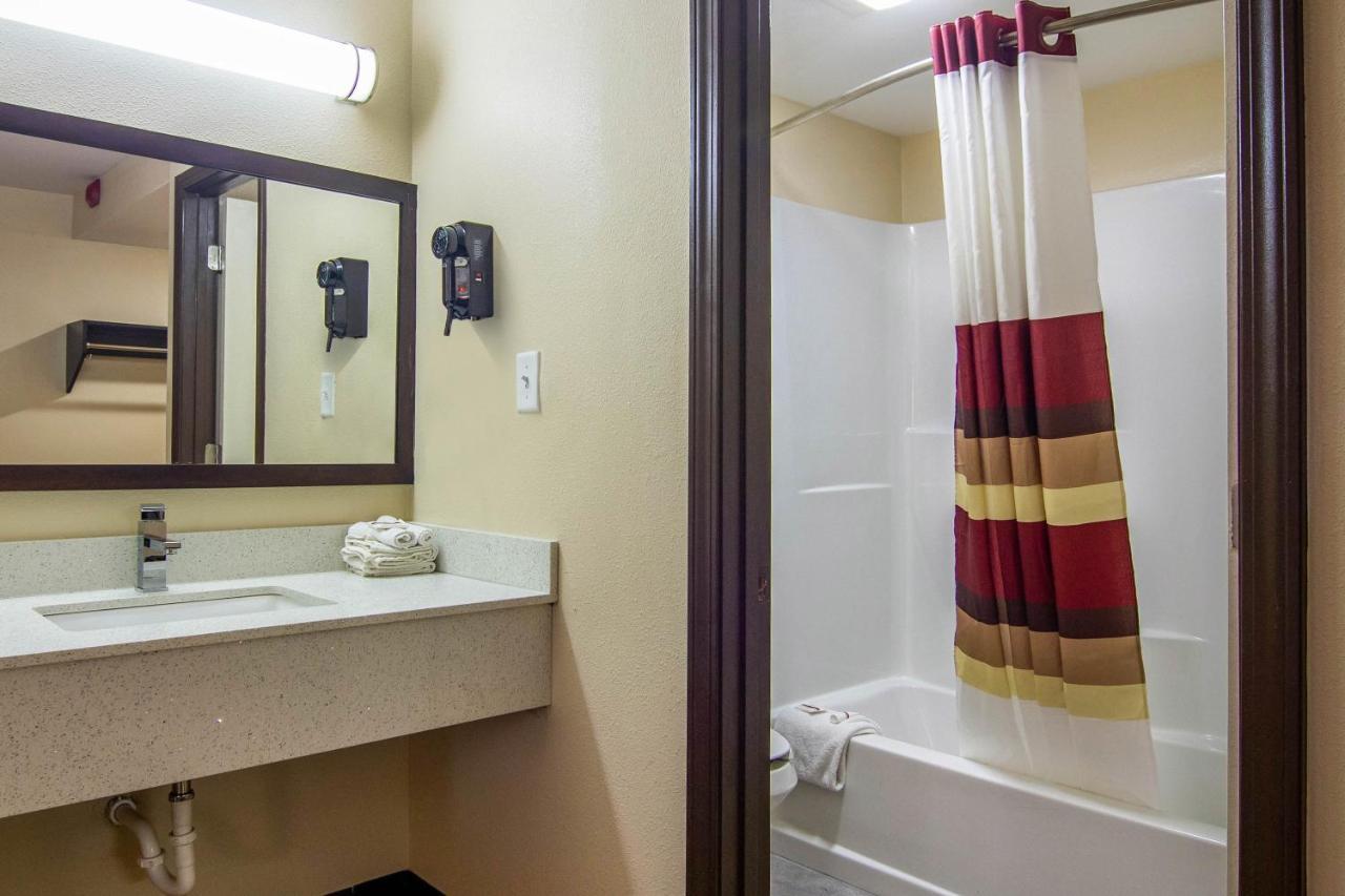 Red Roof Inn Perrysburg Εξωτερικό φωτογραφία